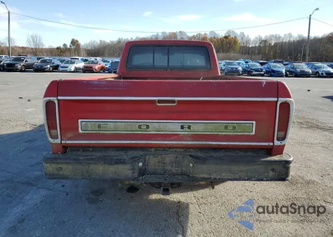 1977 Ford F100 z USA, uszkodzony, nr VIN F10HUY87306